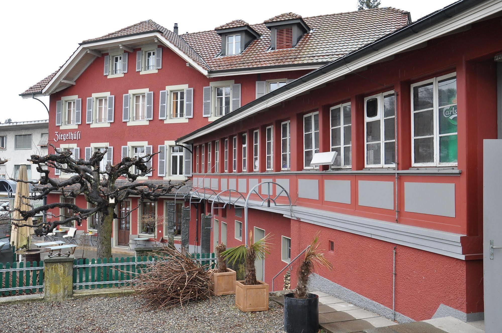 Ziegelhuesi Hotel, Stettlen Bei Bern Eksteriør bilde