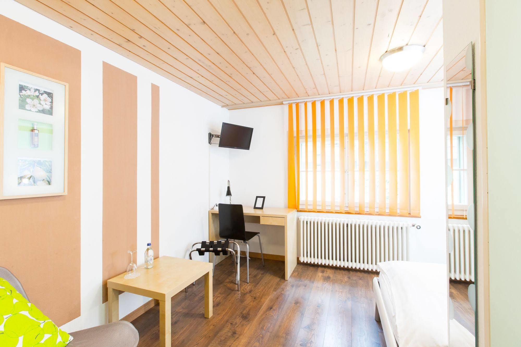 Ziegelhuesi Hotel, Stettlen Bei Bern Eksteriør bilde
